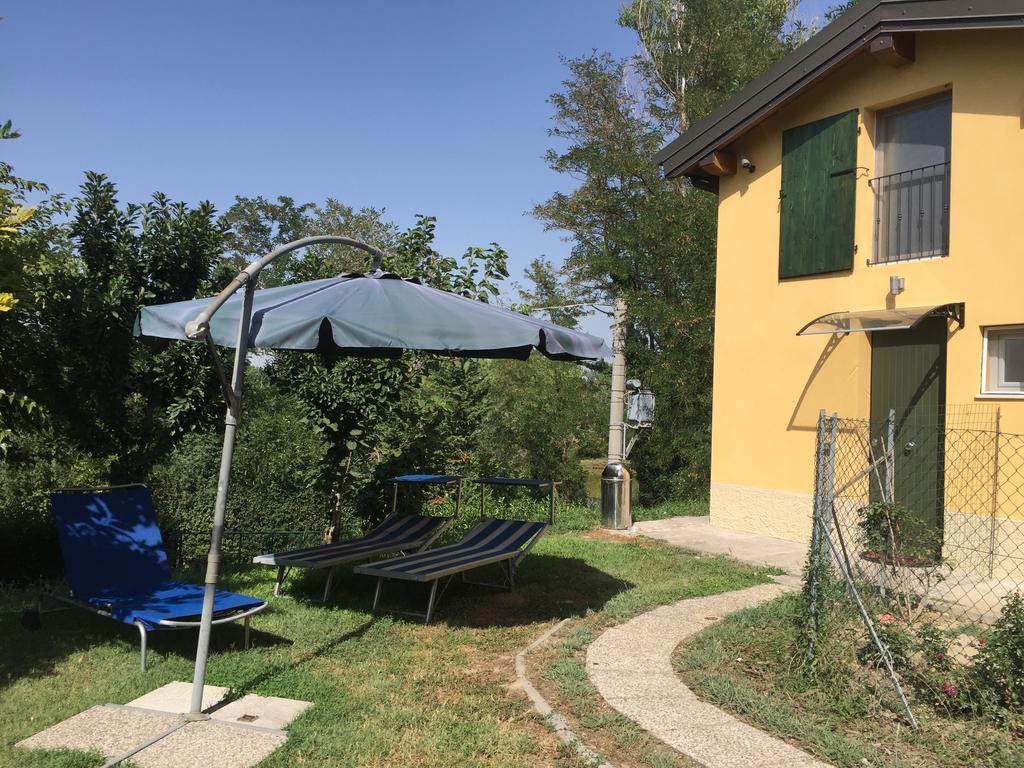 B&B Nido Sui Laghi San Donnino della Nizzola Exterior photo