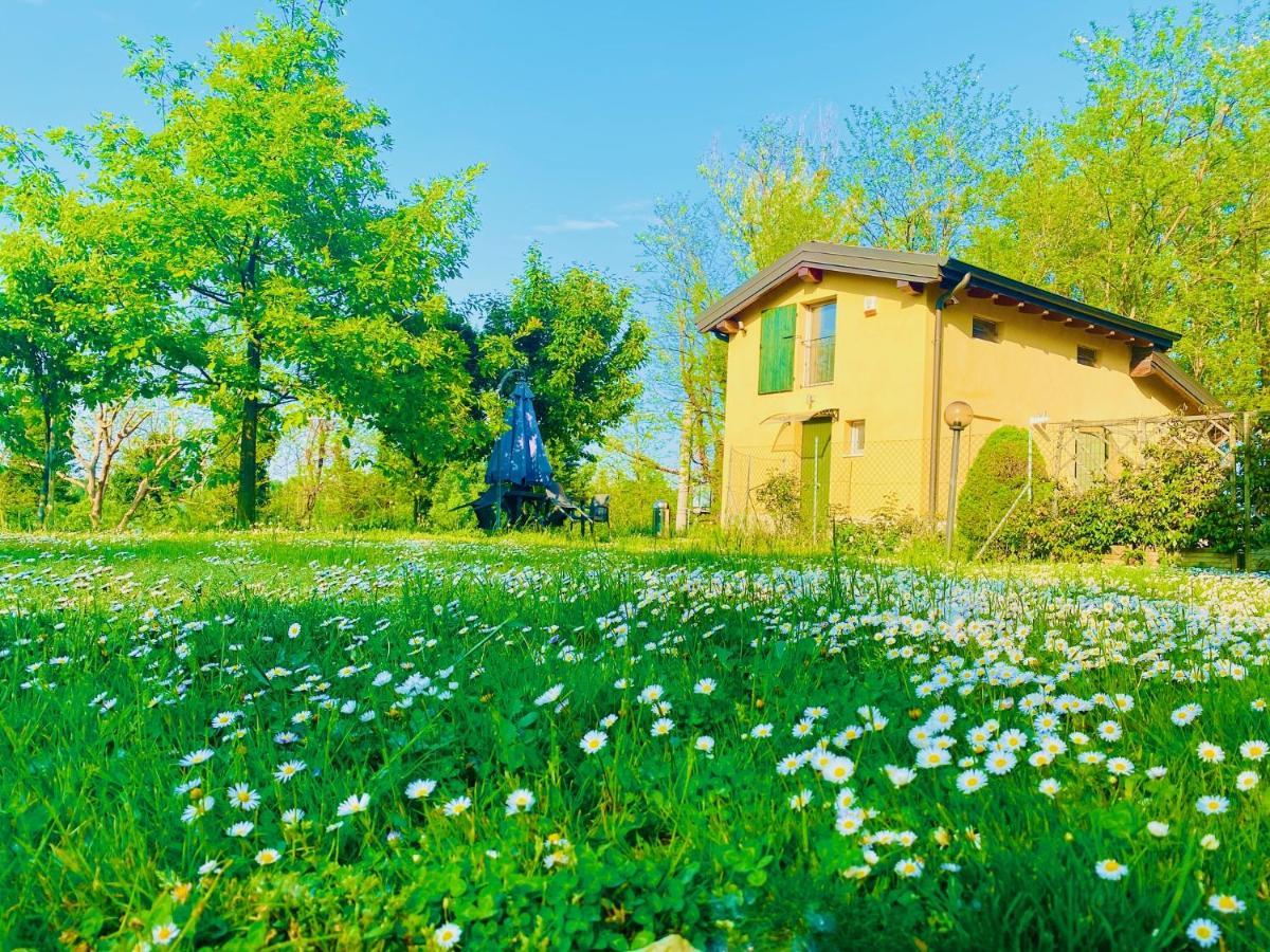 B&B Nido Sui Laghi San Donnino della Nizzola Exterior photo